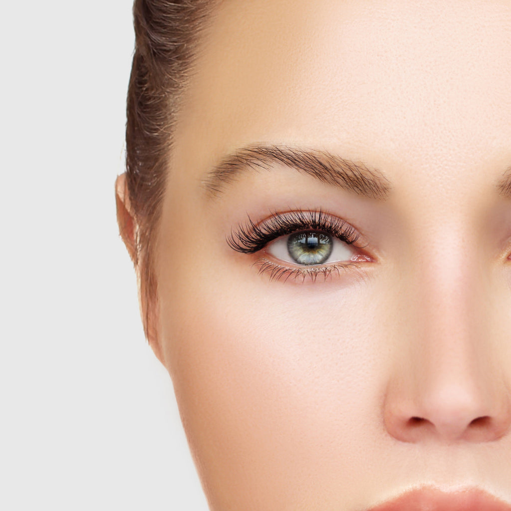 Bright-Eyed Beauty: Your Summer-Ready Eye Brightening Routine